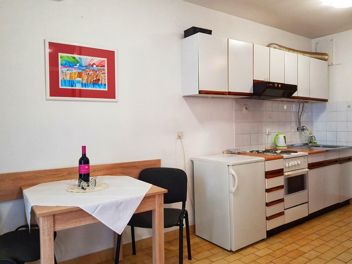 Apartment Nena Novi Vinodolski Buitenkant foto